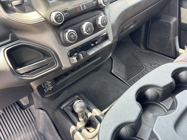 2024 RAM 2500 Tradesman Crew Cab 4x4 6'4' Box