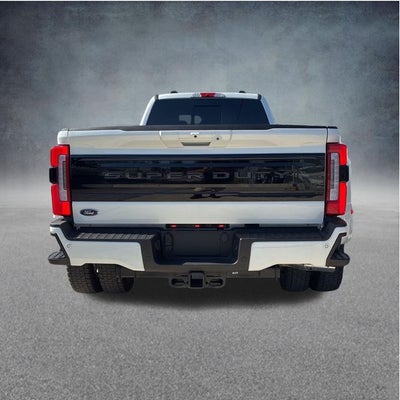 2025 Ford F-450SD Platinum DRW