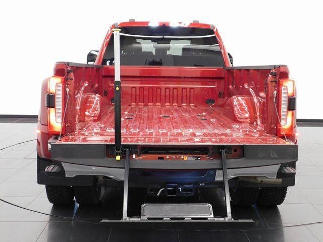 2025 Ford F-450SD Lariat DRW