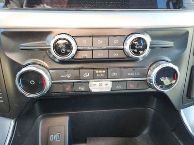 2023 Ford F-150 Lightning XLT