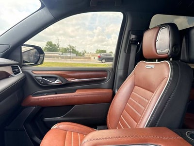 2023 GMC Yukon XL Denali Ultimate