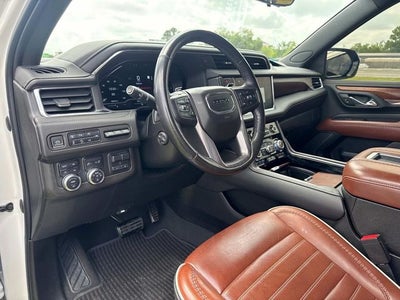 2023 GMC Yukon XL Denali Ultimate