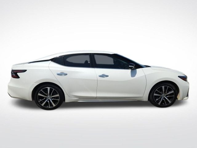 2022 Nissan Maxima SV