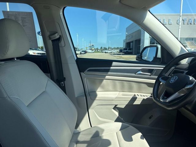 2021 Volkswagen Atlas 3.6L V6 SE w/Technology R-Line