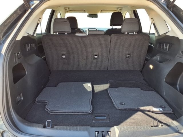 2023 Ford Edge SE