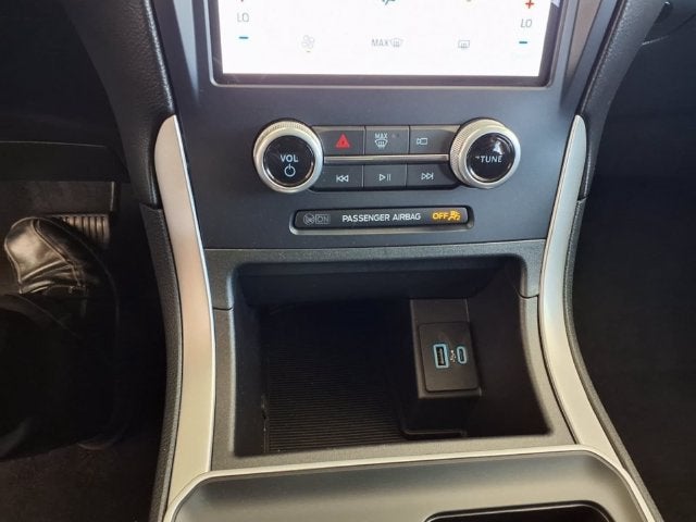 2023 Ford Edge SE