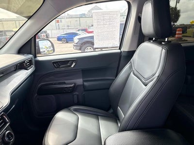 2023 Ford Maverick Lariat