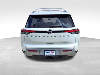 2024 Nissan Pathfinder Platinum