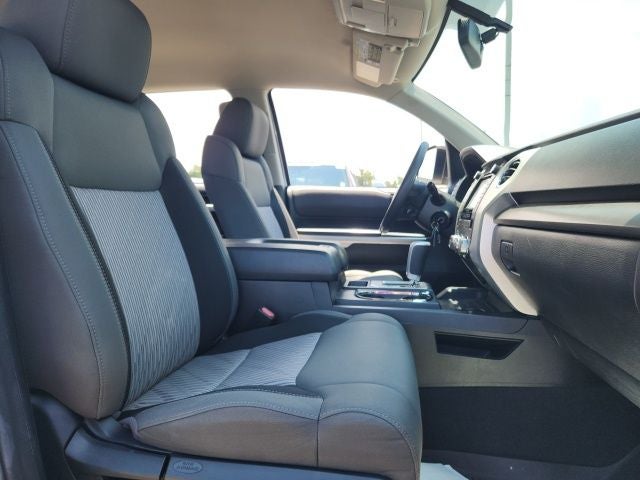 2015 Toyota Tundra SR5