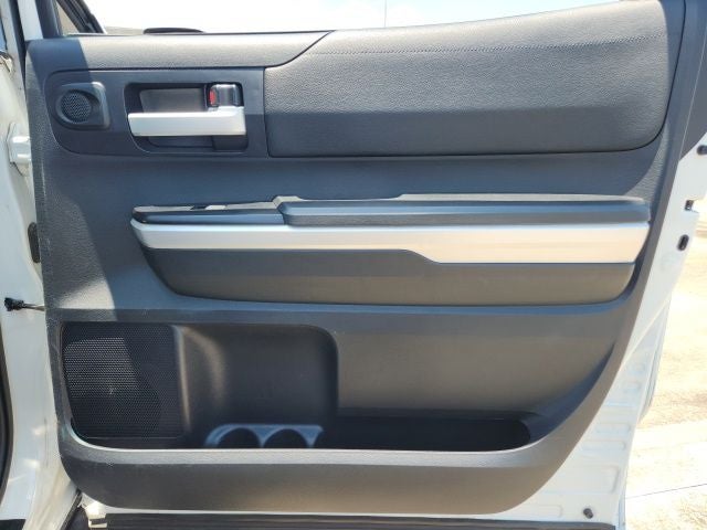 2015 Toyota Tundra SR5