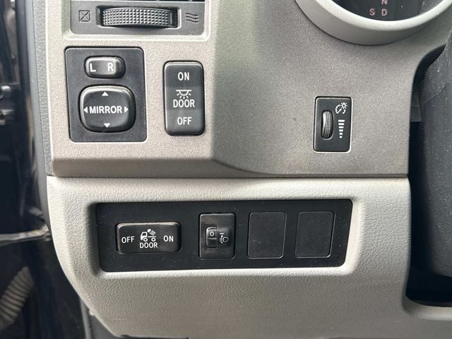 2013 Toyota Tundra Grade 4.6L V8