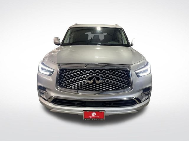 2023 INFINITI QX80 LUXE