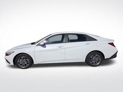2024 Hyundai Elantra Hybrid Blue