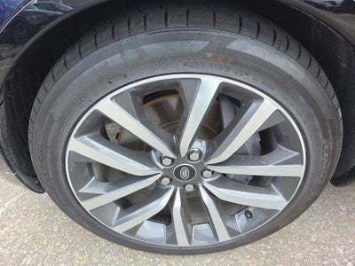 2023 Land Rover Discovery HSE R-Dynamic