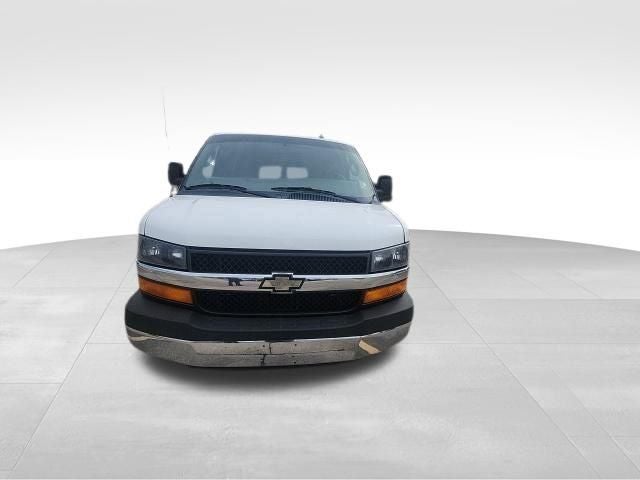 2016 Chevrolet Express 3500 LT Passenger