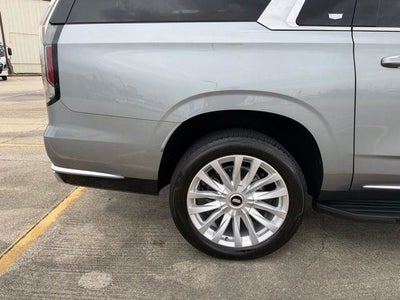 2024 Cadillac Escalade ESV Luxury