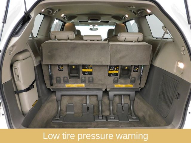 2014 Toyota Sienna XLE 7 Passenger