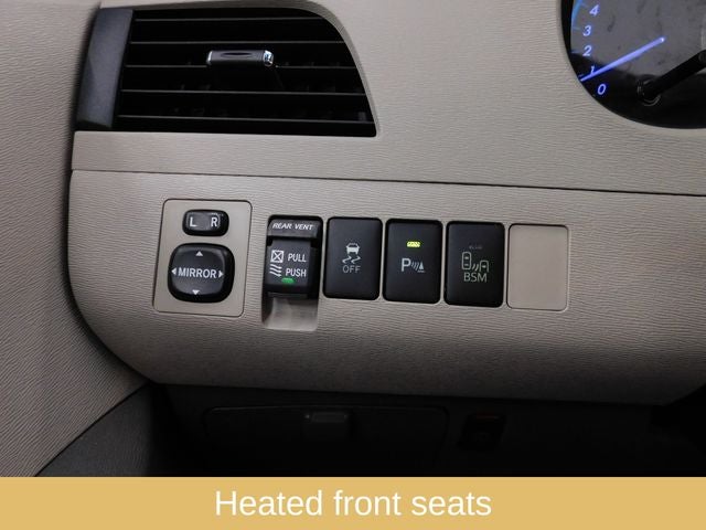 2014 Toyota Sienna XLE 7 Passenger