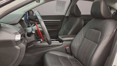 2023 Nissan Altima 2.0 SR