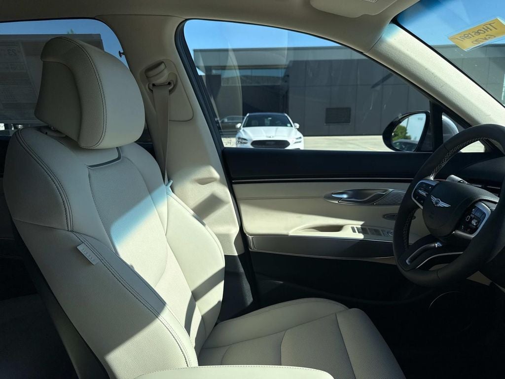 2026 Genesis GV70 2.5T Select