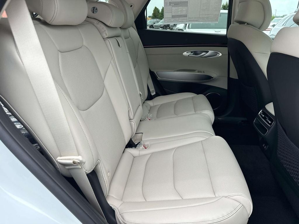2026 Genesis GV70 2.5T Select