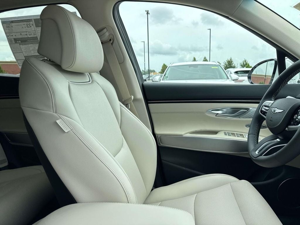 2026 Genesis GV70 2.5T Select