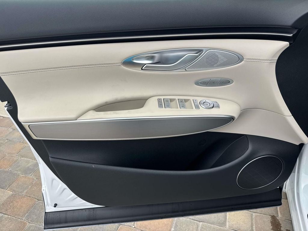 2026 Genesis GV70 2.5T Select