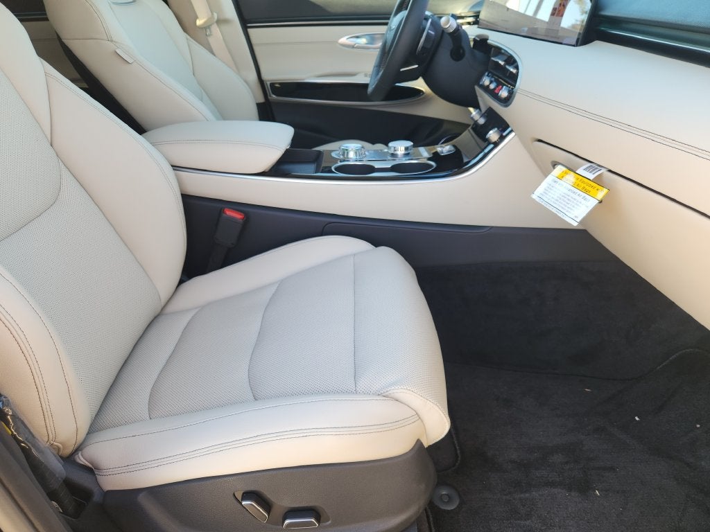 2026 Genesis GV70 2.5T