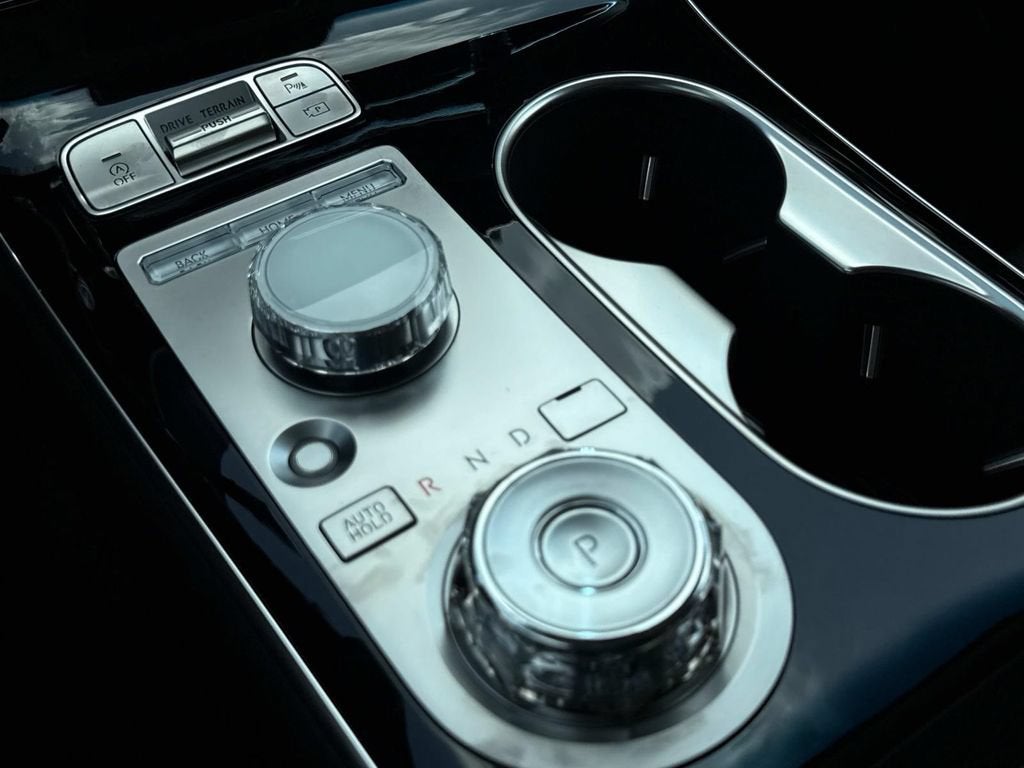 2026 Genesis GV70 2.5T