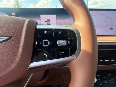2026 Genesis GV70 2.5T Advanced