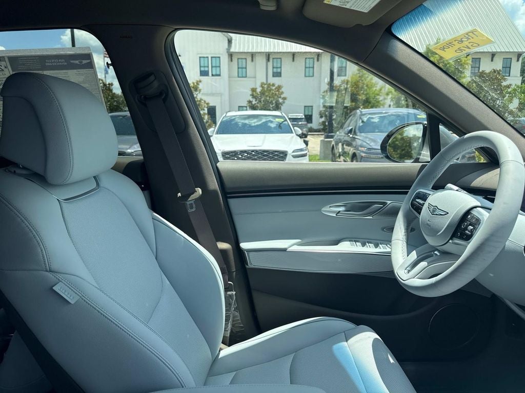2026 Genesis GV70 2.5T Advanced