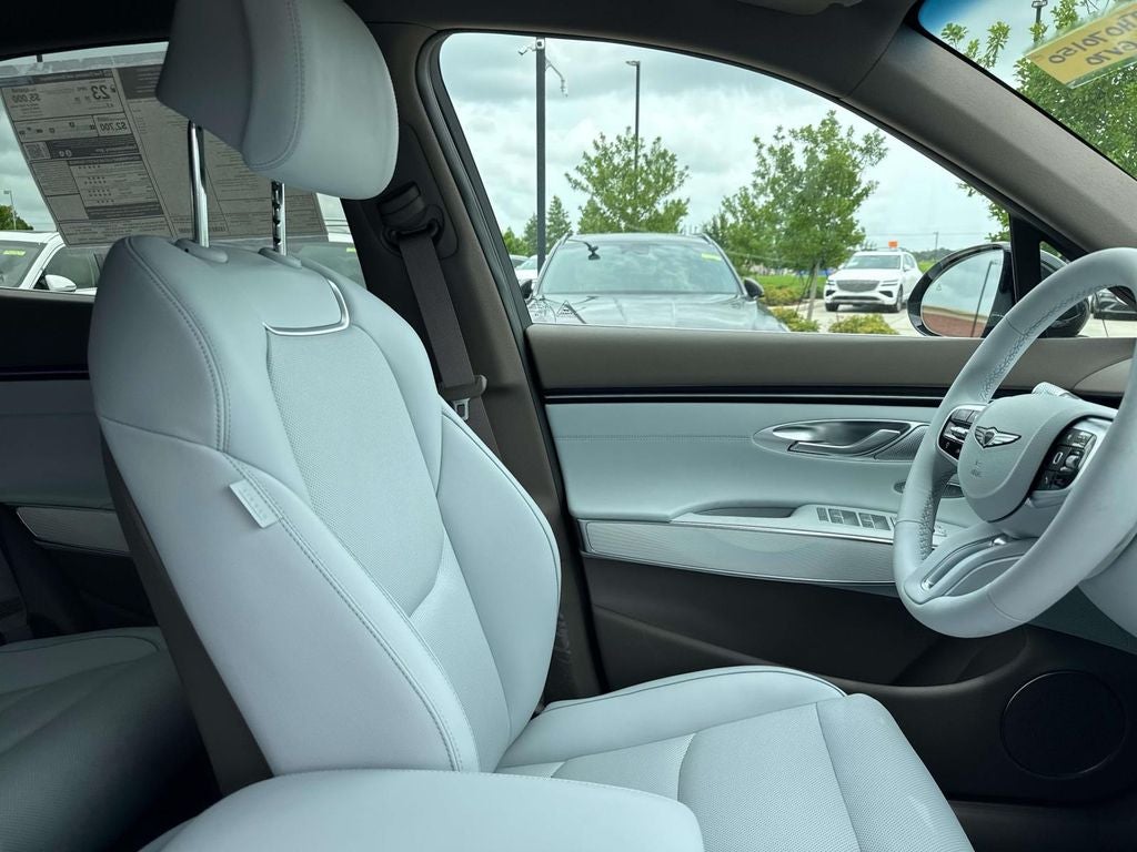 2026 Genesis GV70 2.5T Advanced
