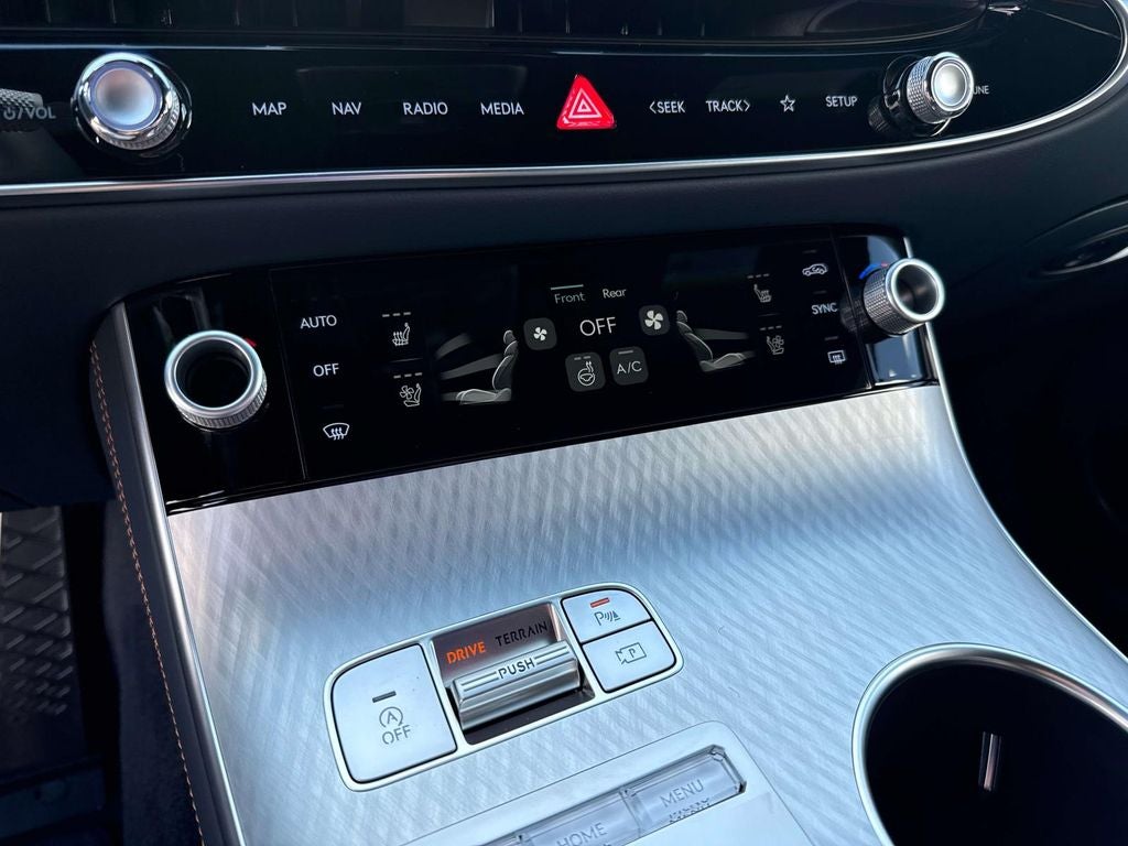 2026 Genesis GV70 2.5T Sport Prestige