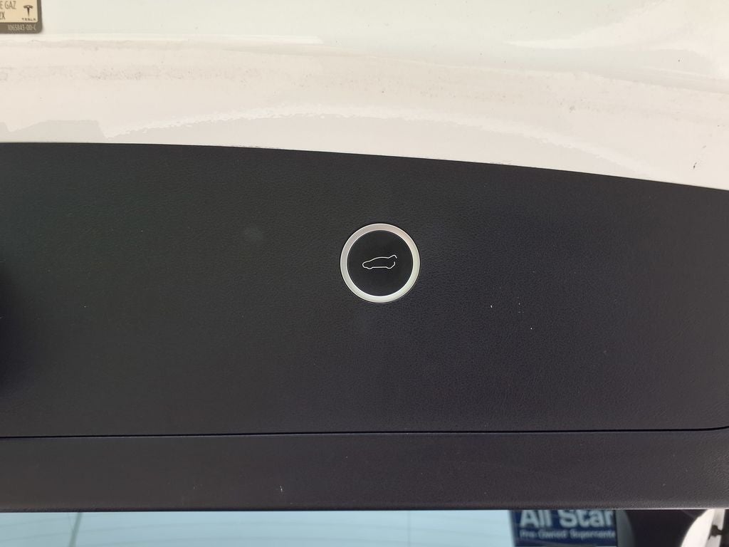 2017 Tesla Model X 90D