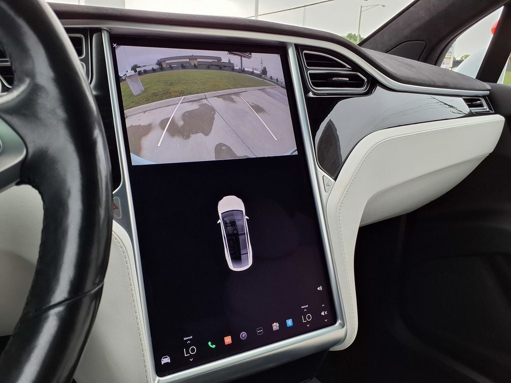 2017 Tesla Model X 90D