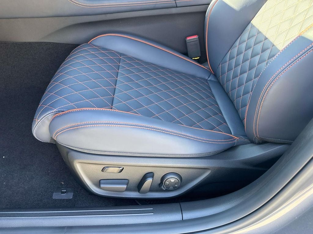 2026 Genesis G70 3.3T Prestige