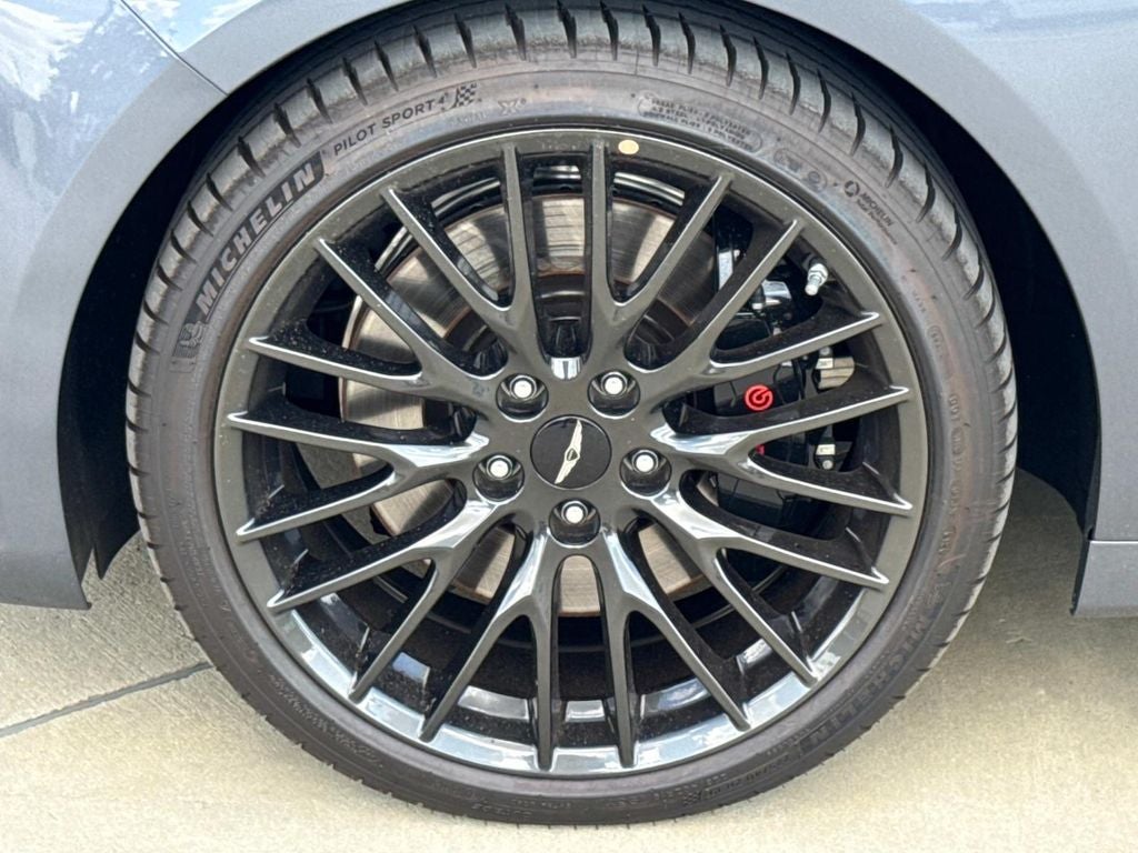 2026 Genesis G70 3.3T Prestige Graphite