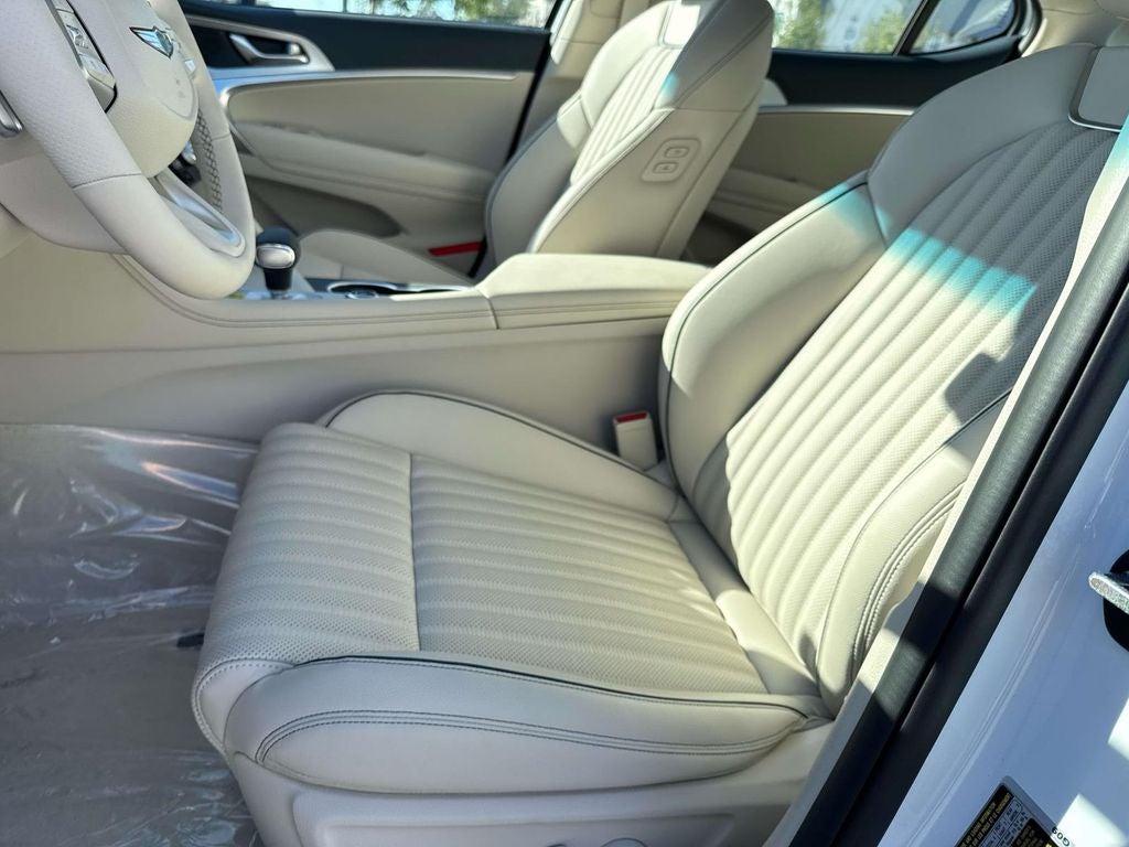 2026 Genesis G70 2.5T Prestige