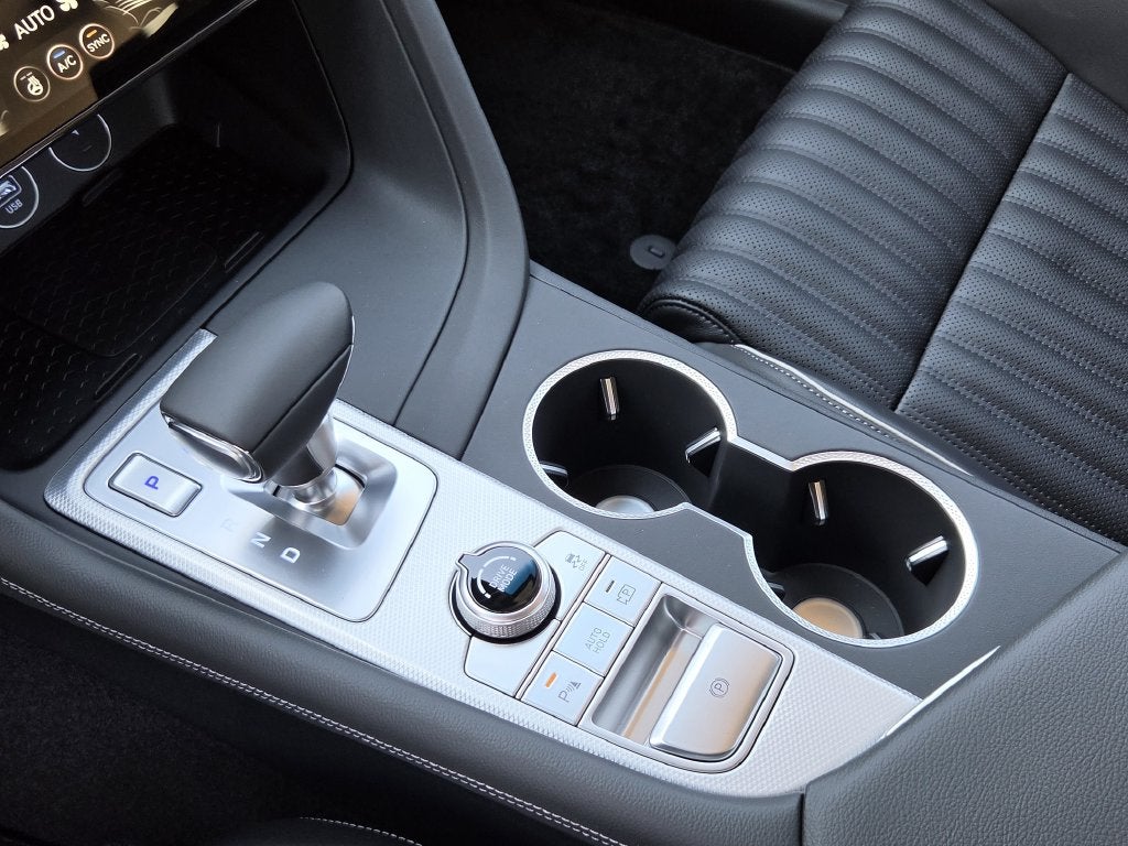 2026 Genesis G70 2.5T Prestige