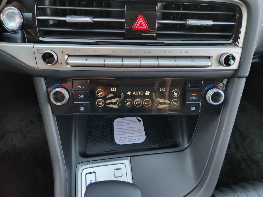 2026 Genesis G70 2.5T Prestige