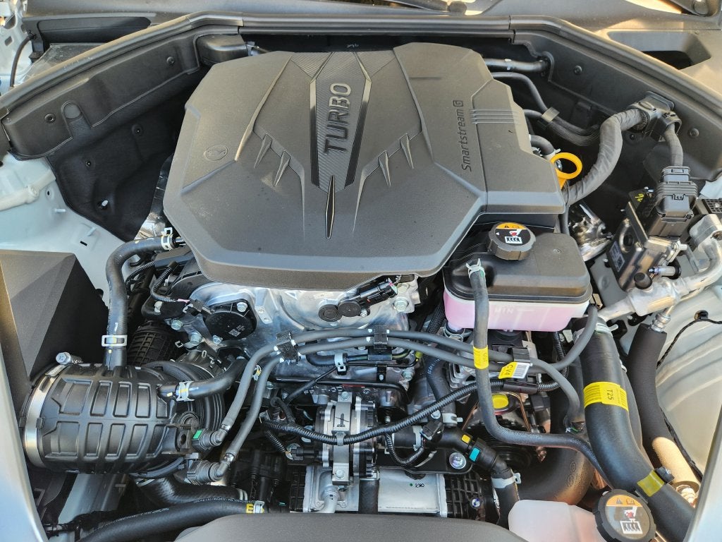 2026 Genesis G70 2.5T Prestige