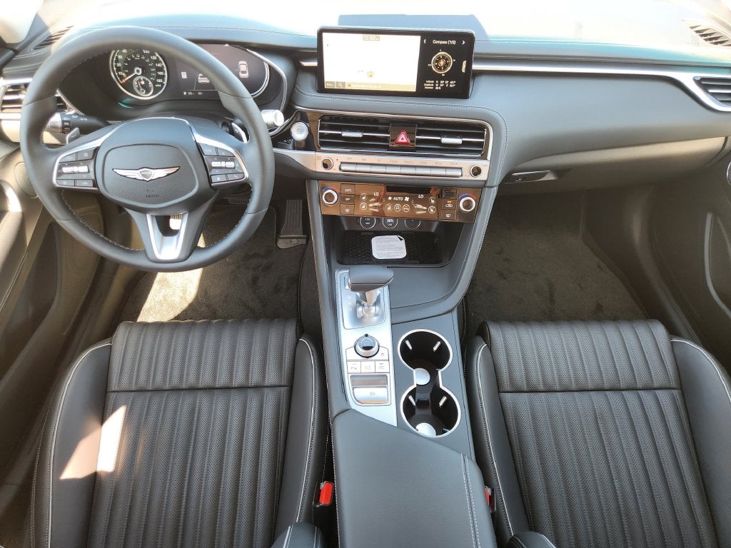 2026 Genesis G70 2.5T Prestige
