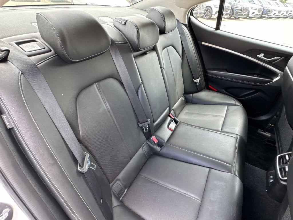 2025 Genesis G70 2.5T