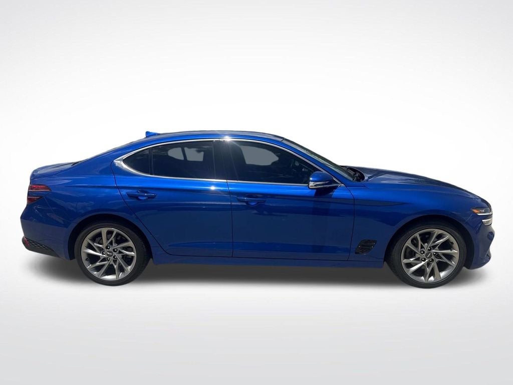 2022 Genesis G70 2.0T
