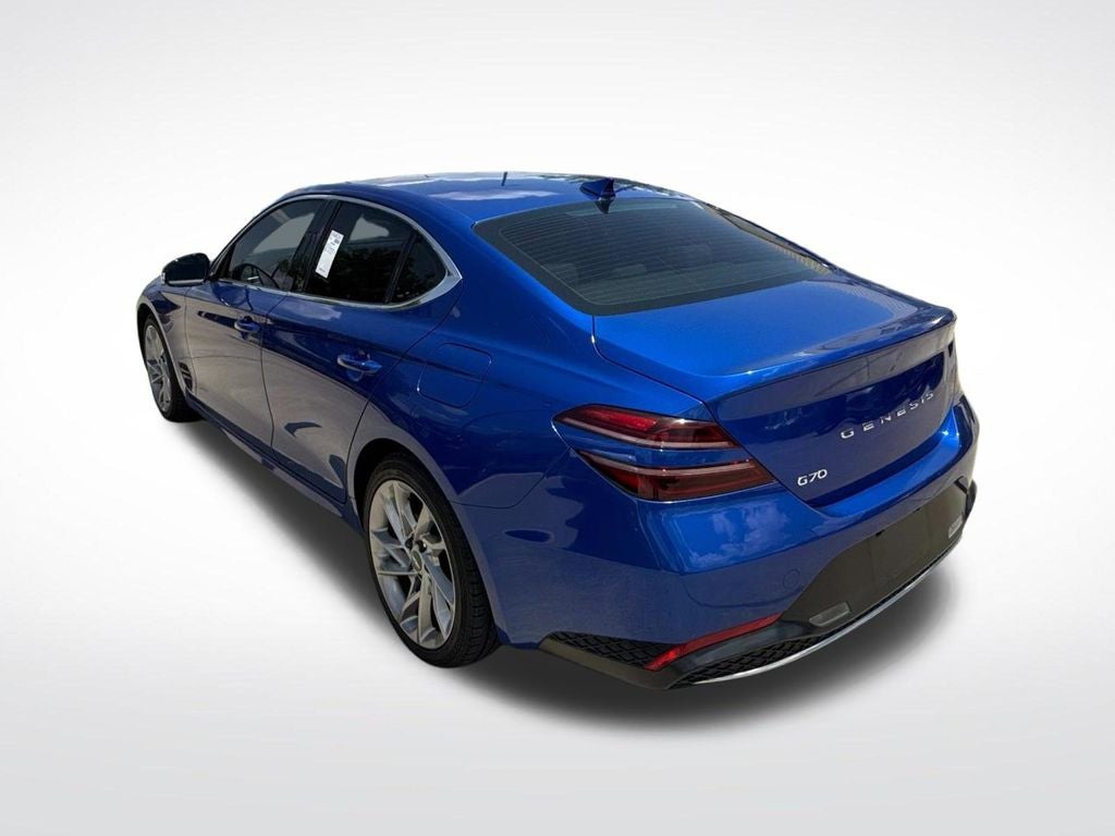 2022 Genesis G70 2.0T