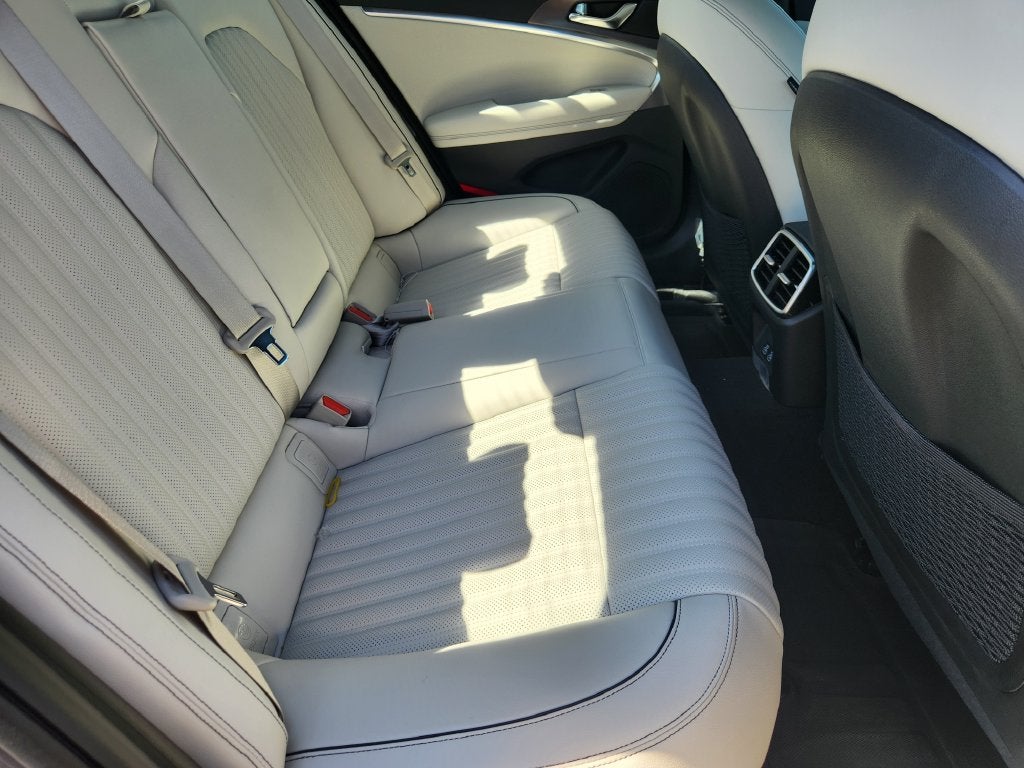 2026 Genesis G70 3.3T Sport Prestige