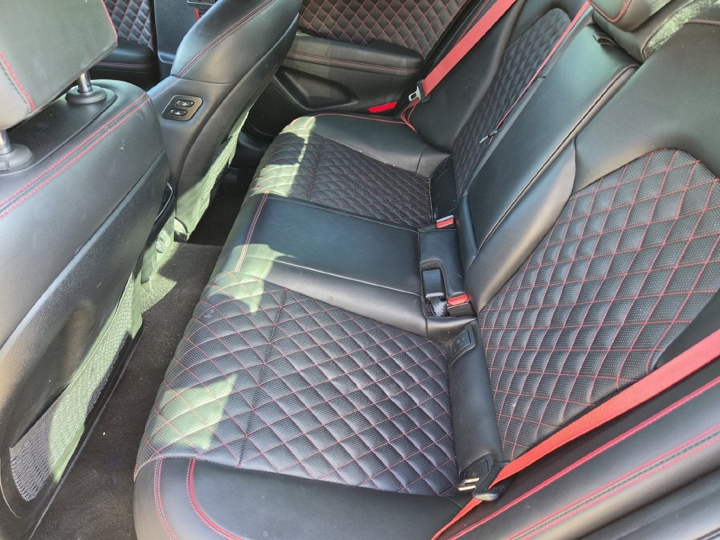 2023 Genesis G70 3.3T
