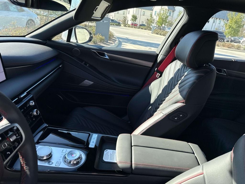 2026 Genesis G80 2.5T