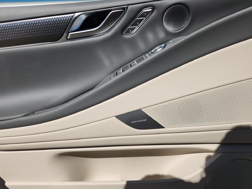 2027 Genesis G80 2.5T Sport Prestige