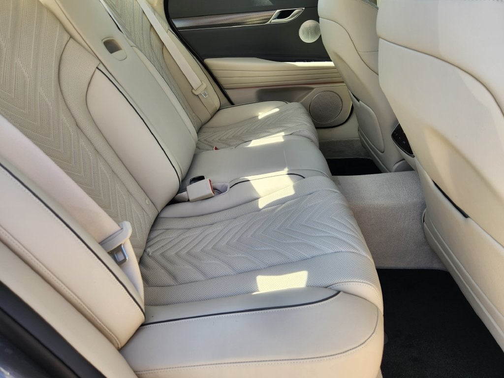 2027 Genesis G80 2.5T Sport Prestige